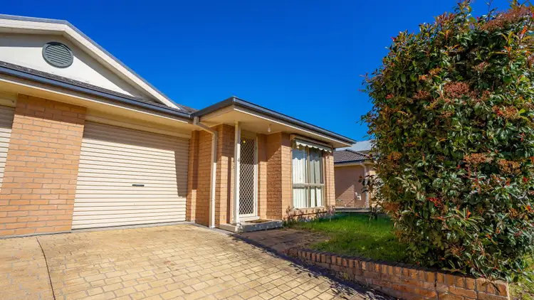 4/3 Lovell Parade, Shortland NSW 2307