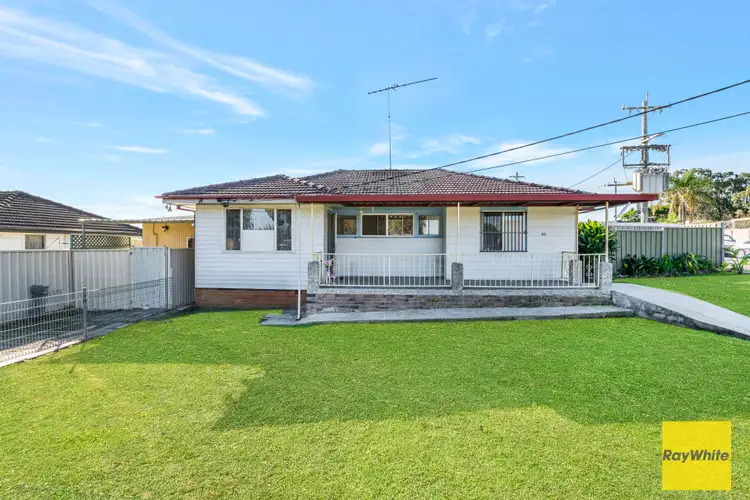 40 Peterlee Road, Canley Heights NSW 2166