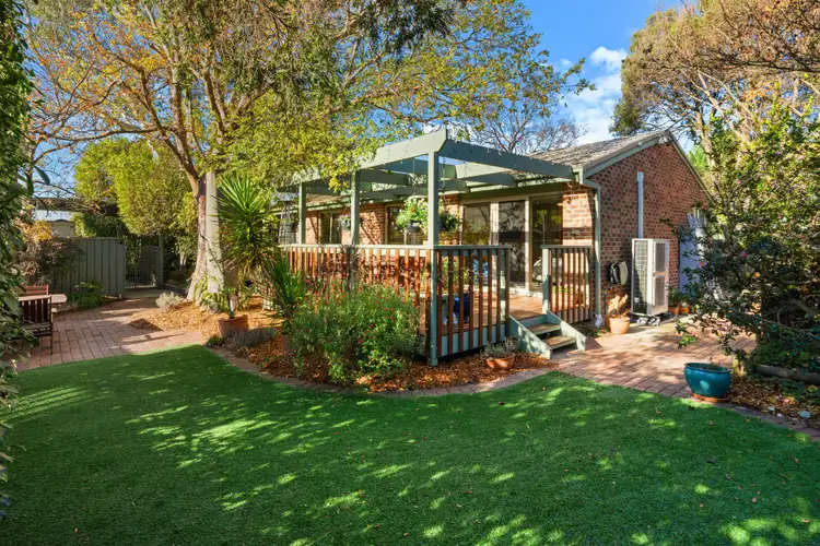 5 Peeler Place, Gowrie ACT 2904