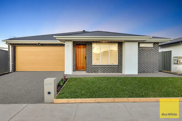 12 Hackamore Street, Tarneit VIC 3029