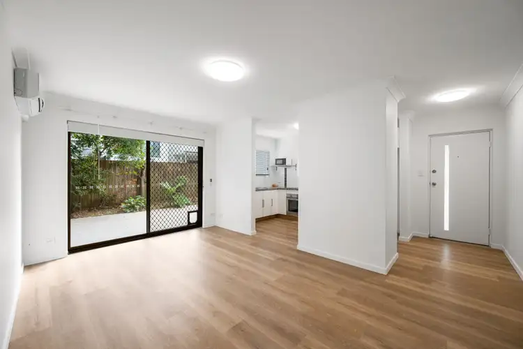 2/14 Onslow Street, Ascot QLD 4007