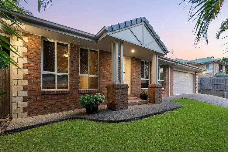 10 Bloodwood Court