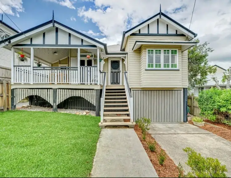 61 Dansie Street, Greenslopes QLD 4120