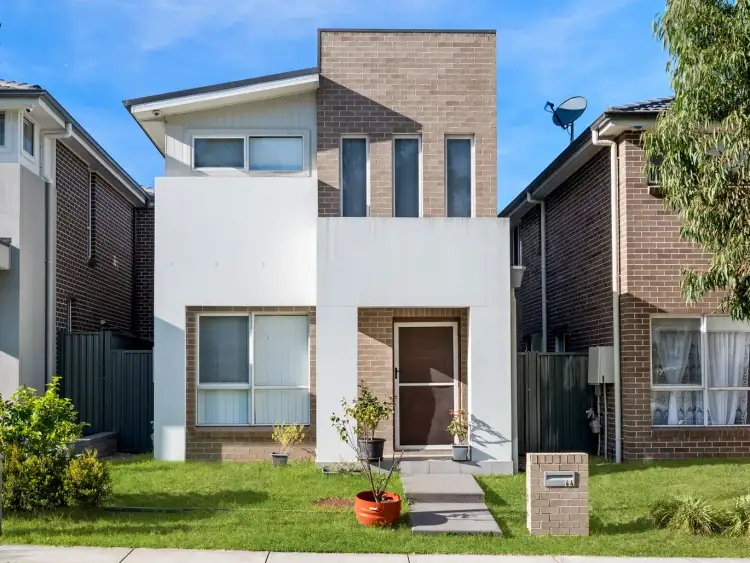 44 Islington Street, Denham Court NSW 2565