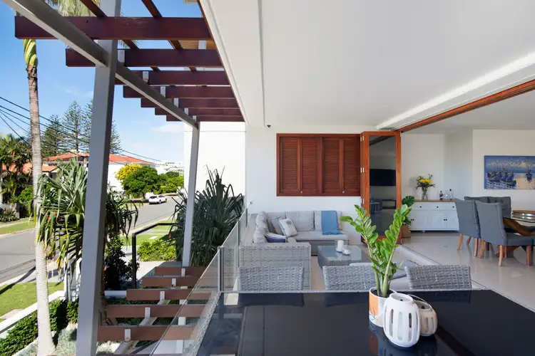 1/92 Seagull Avenue, Mermaid Beach QLD 4218