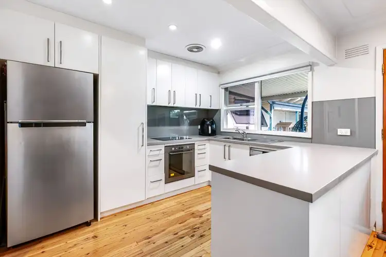 2/Kerran Close, Cambridge Park NSW 2747