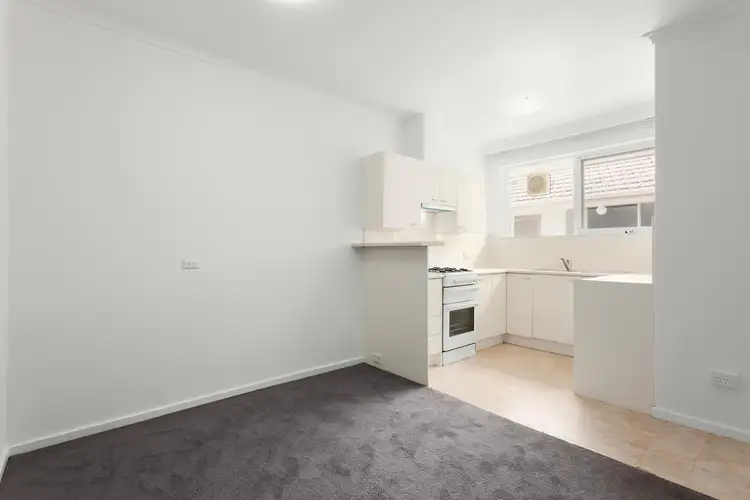 6/3B Innellan Road, Murrumbeena VIC 3163