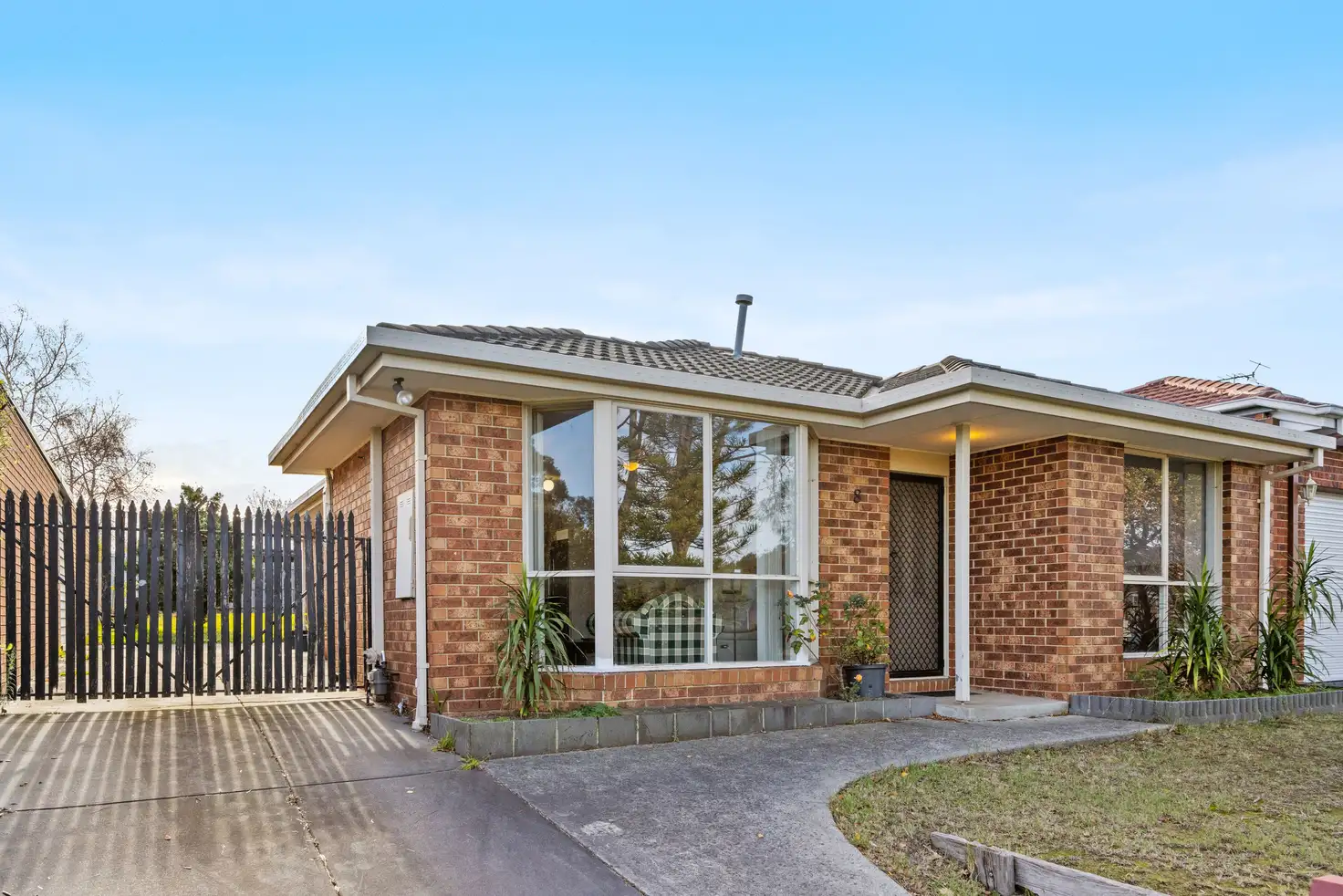 Main view of Homely house listing, 8 Cooma Court, Berwick VIC 3806