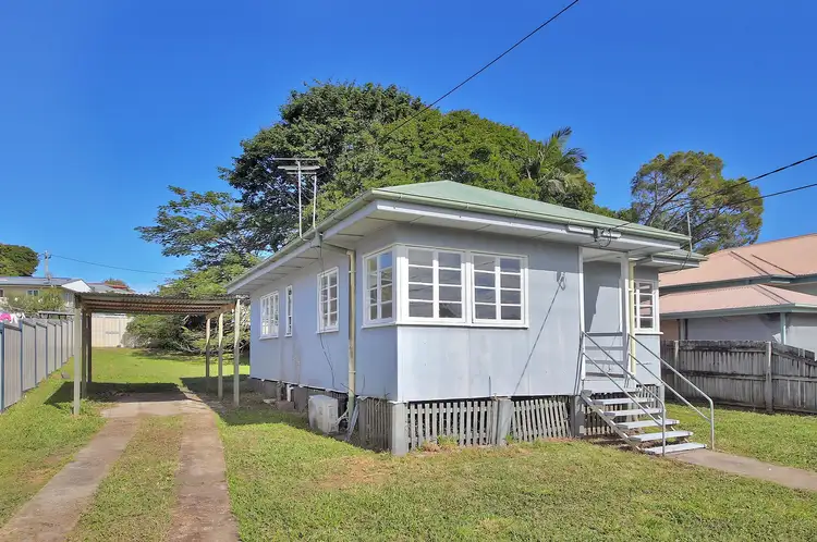 18 Crowley Street, Zillmere QLD 4034