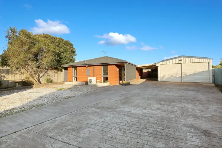 1 Suzanne Court, Pakenham VIC 3810