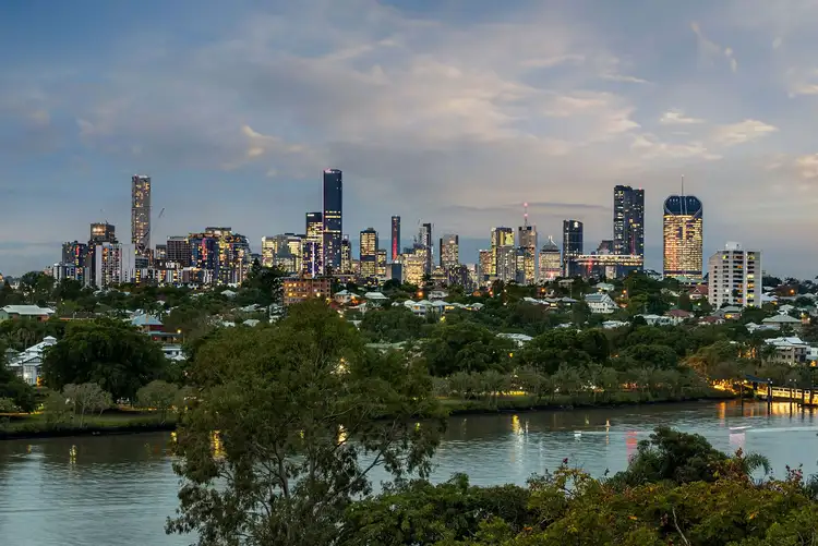 22/36 Jerdanefield Road, St Lucia QLD 4067