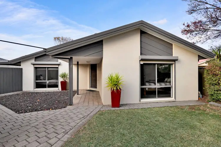 Second view of Homely house listing, 2 Colonel Court, Mildura VIC 3500