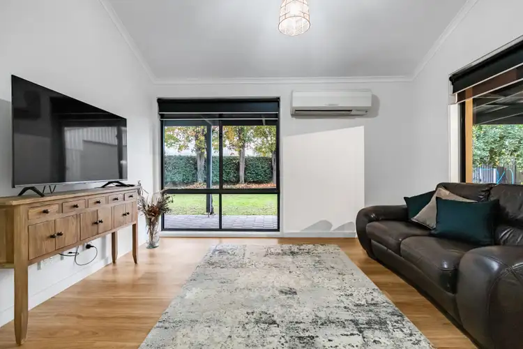 Fifth view of Homely house listing, 2 Colonel Court, Mildura VIC 3500