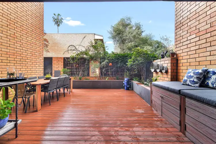 10/758 Bourke Street, Redfern NSW 2016
