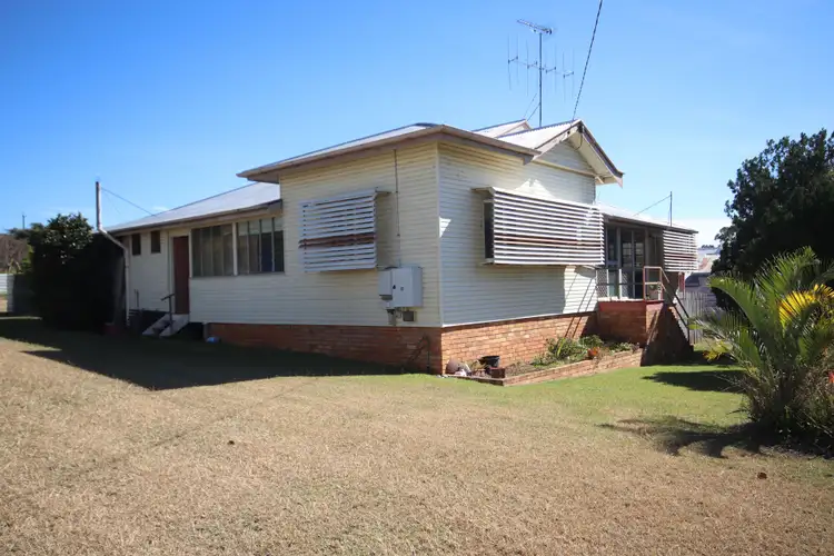 60 Moreton Street, Eidsvold QLD 4627