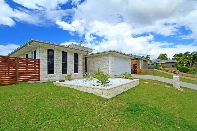 Second view of Homely house listing, 15 Dune Circle, Lammermoor QLD 4703