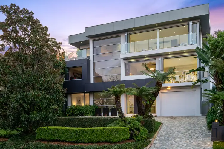 14 The Battlement, Castlecrag NSW 2068