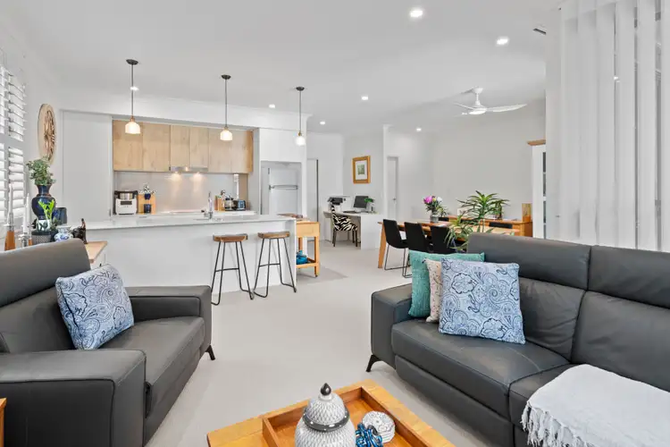 Main view of Homely townhouse listing, 27/3031 The Boulevard, Carrara QLD 4211