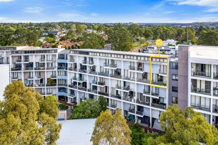 27F/541 Pembroke Road, Leumeah NSW 2560