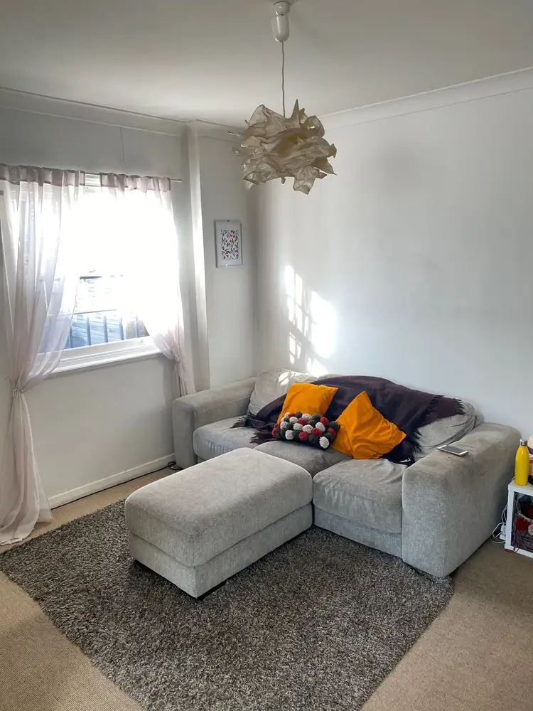 2/110 Beaumont Street, Hamilton NSW 2303