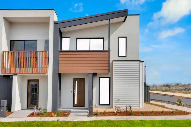 2 Kalamata Walk, Wollert VIC 3750