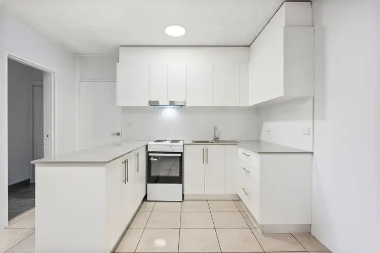 Third view of Homely apartment listing, 7/23 Hillcrest Street, Wollongong NSW 2500