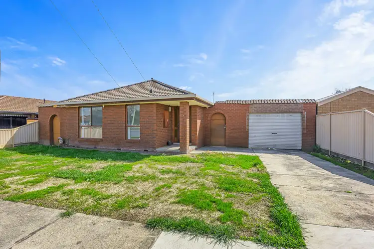 30 Cromwell Street, Sebastopol VIC 3356