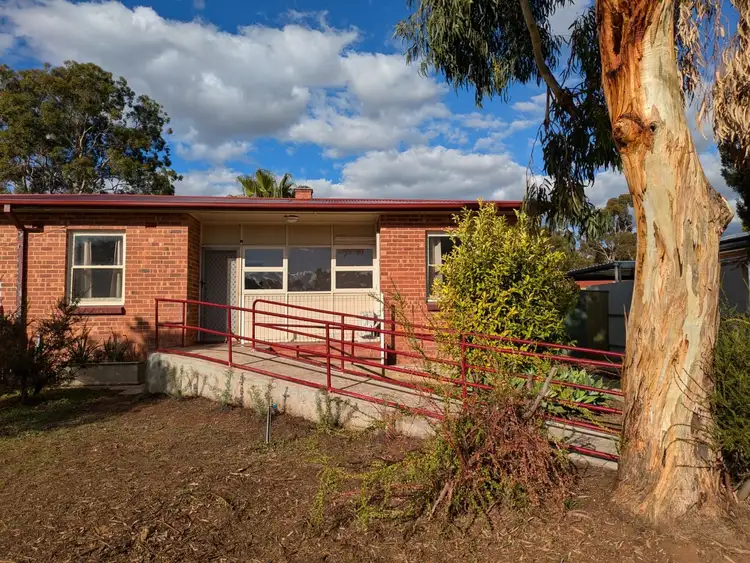 42 Stakes Crescent, Elizabeth Downs SA 5113
