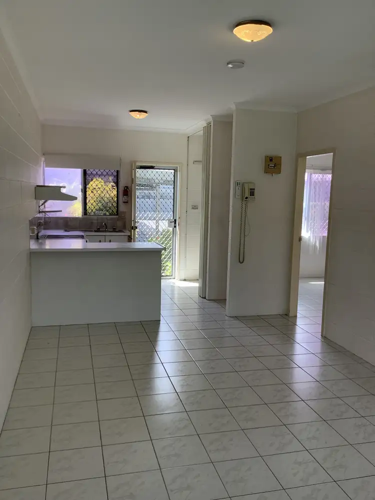 8/553 Mulgrave Road, Earlville QLD 4870