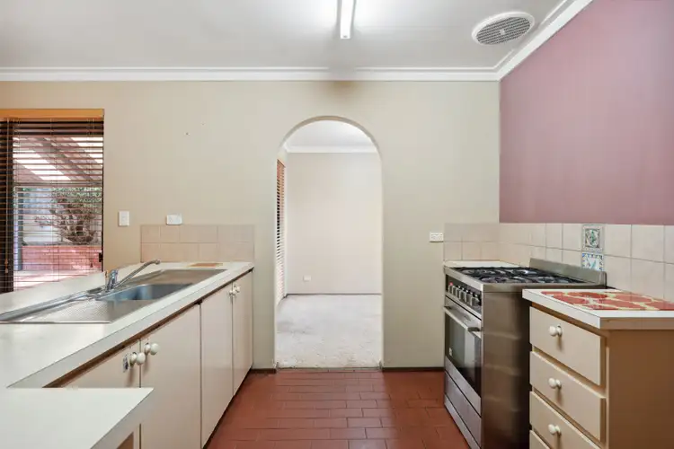 Sixth view of Homely house listing, 6 Kebroyd Way, Kallaroo WA 6025