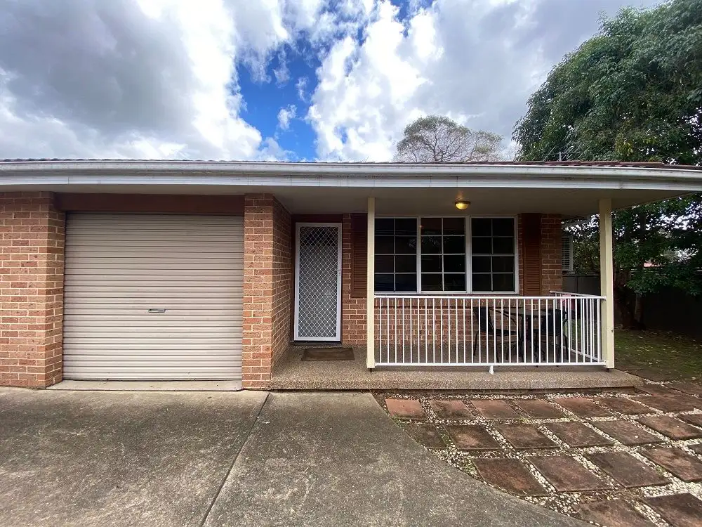 Main view of Homely house listing, 6/4 Bensley Road, Macquarie Fields NSW 2564
