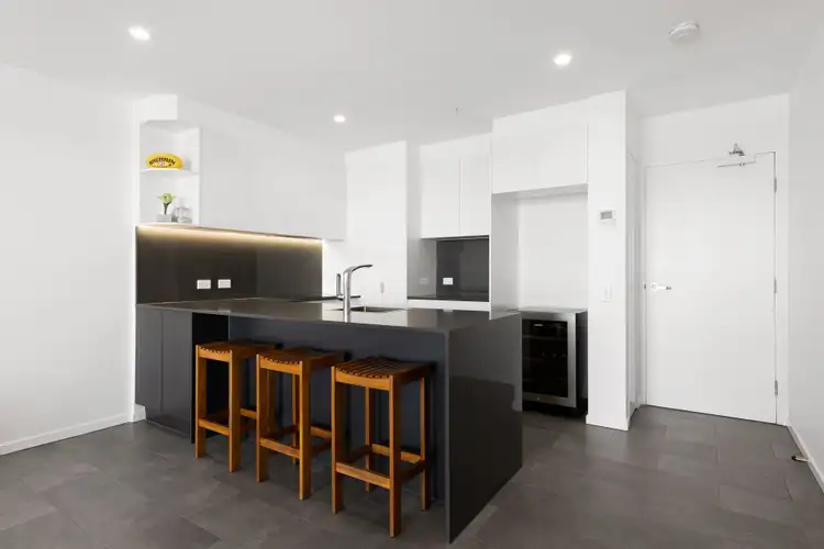 Sixth view of Homely unit listing, Unit 113/1 Waterside Retreat, Birtinya QLD 4575