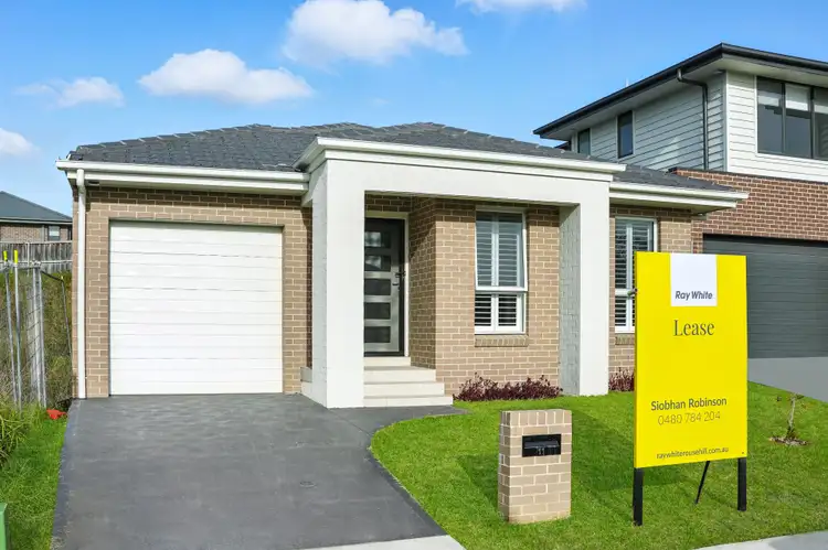 11 Pridham Avenue, Box Hill NSW 2765