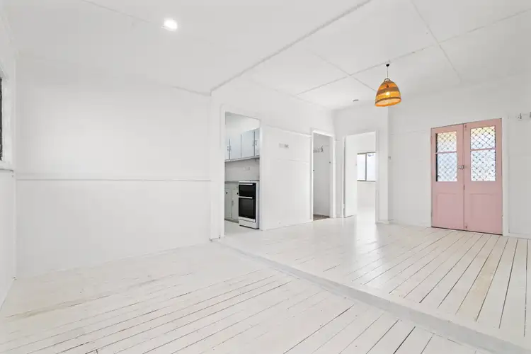 Second view of Homely house listing, 26 Jirramba Avenue, Saratoga NSW 2251