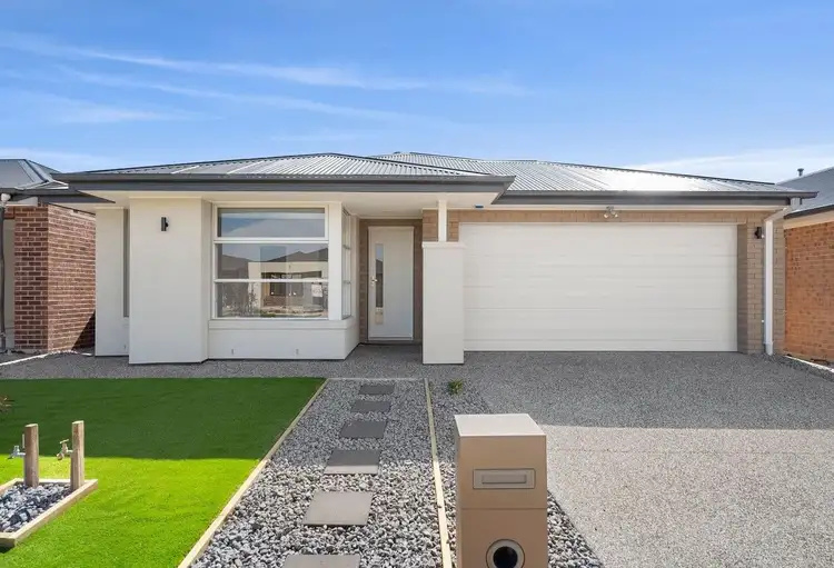 10 Forbes Street, Armstrong Creek VIC 3217