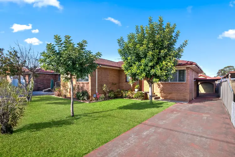 Main view of Homely house listing, 64 Hillview Parade, Lurnea NSW 2170