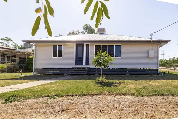 42 Wompoo Road, Longreach QLD 4730