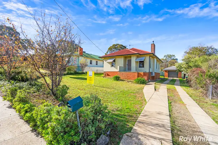 109 Macleay Street, Turvey Park NSW 2650