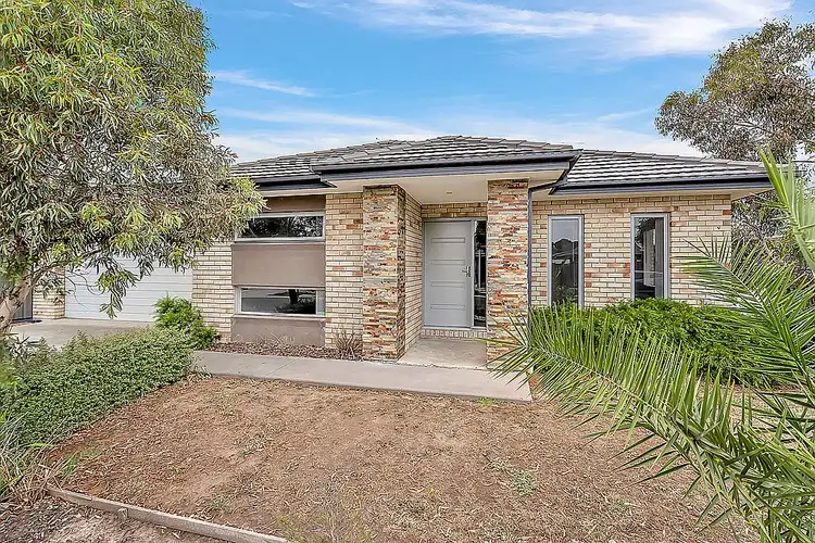 3/11-13 Katsura Retreat, Roxburgh Park VIC 3064