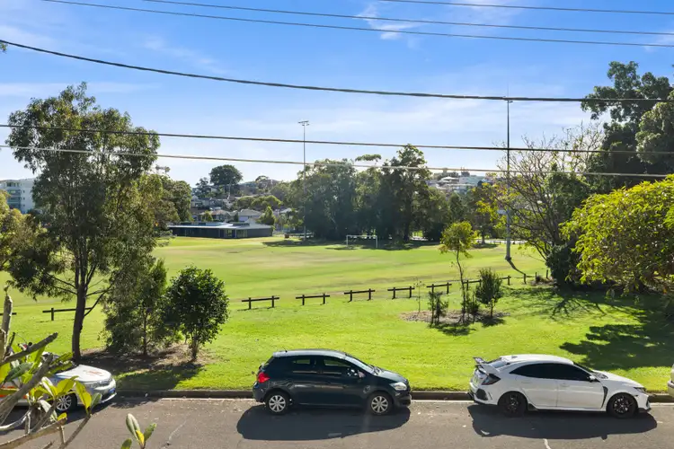 2/65 Parkview Road, Russell Lea NSW 2046
