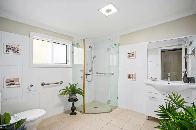 Sixth view of Homely house listing, 5 Adelaide Place, Shellharbour NSW 2529