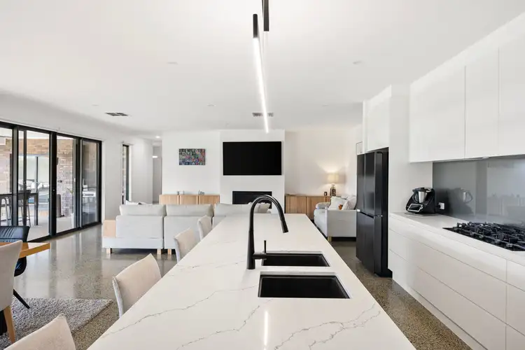 Fifth view of Homely house listing, 5 Banksia Court, Moama NSW 2731