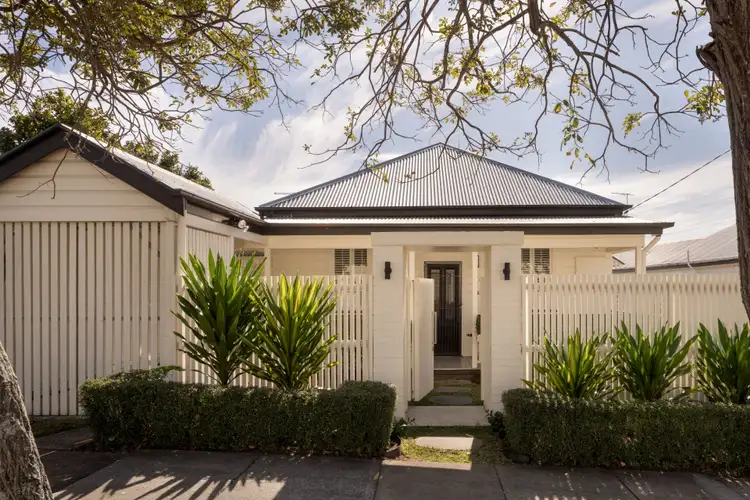 30 Upper Lancaster Road