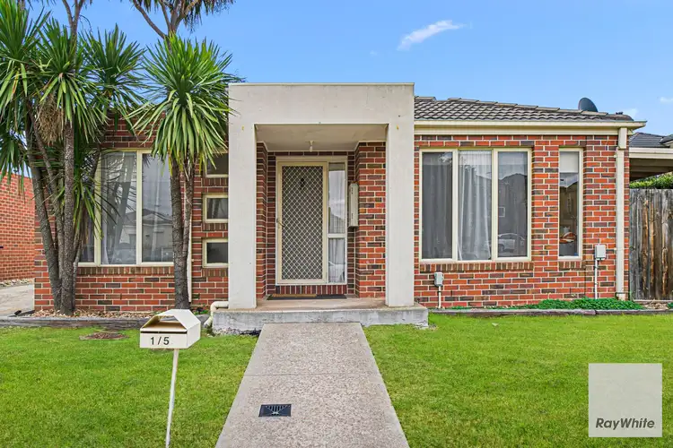 1/5 Lorraine Court, Hillside VIC 3037