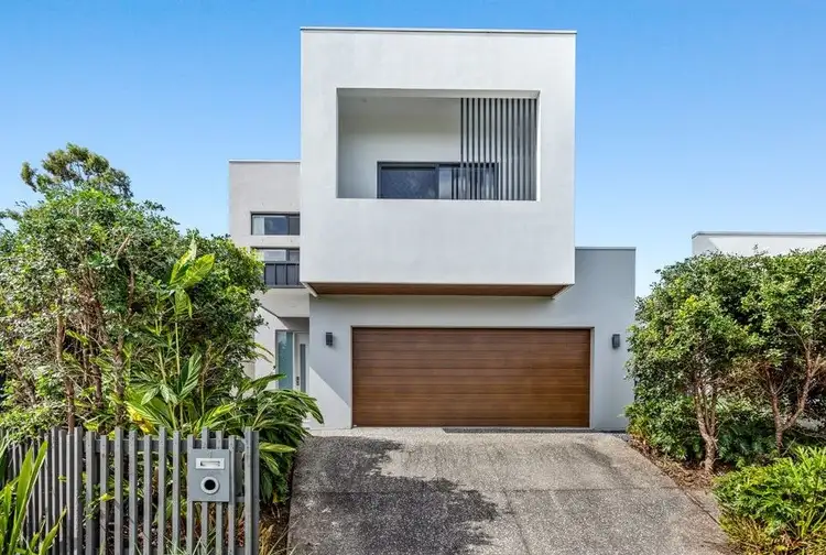 1 Tadorna Street, Narangba QLD 4504