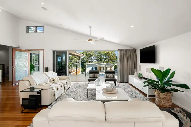 Sixth view of Homely house listing, 7 Susan Close, River Heads QLD 4655