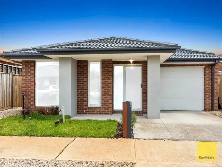 3 Midmar Terrace, Thornhill Park VIC 3335