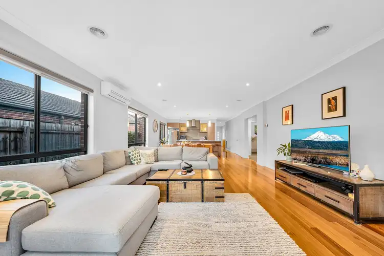 Fifth view of Homely house listing, 7 Parisel Circuit, Mernda VIC 3754