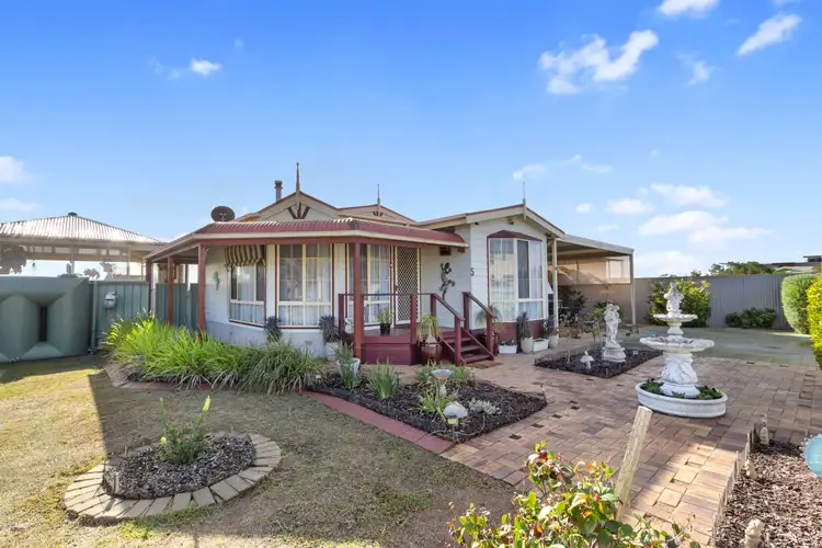 Fourth view of Homely house listing, 5 Kestrel Crescent, Thompson Beach SA 5501