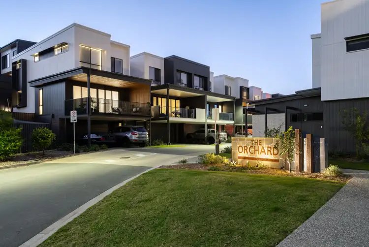 62/80 Plucks Road, Arana Hills QLD 4054